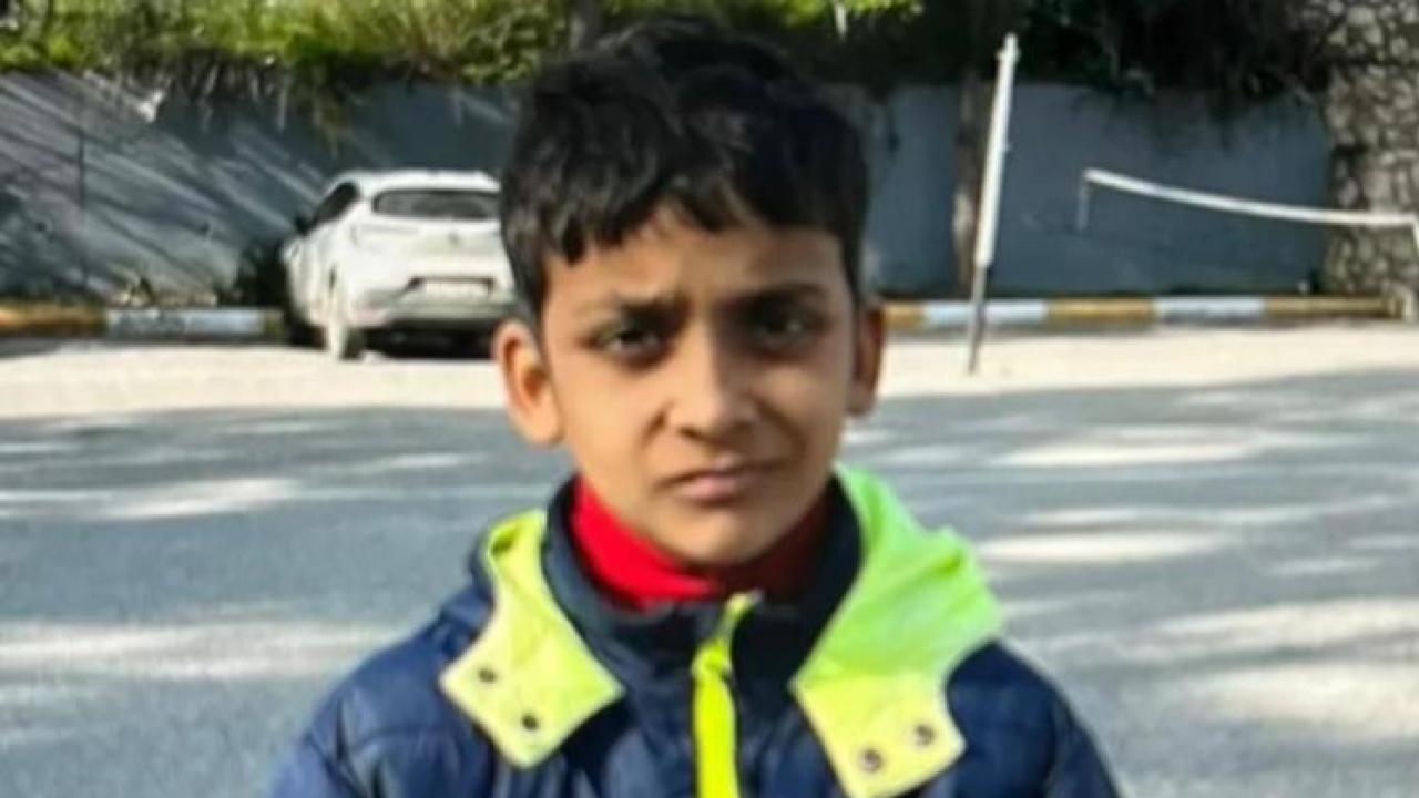 Annenin iki gündür endişeli bekleyişi gözyaşlarına döndü