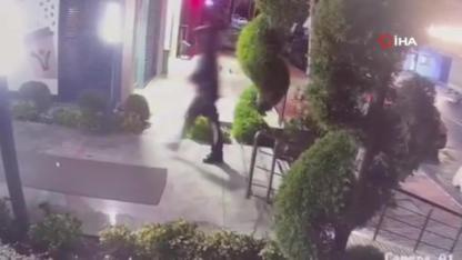 Beylikdüzü’nde 17 yaşındaki şahıs husumetlisine kurşun yağdırdı