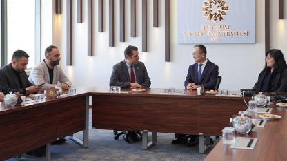 Çin Halk Cumhuriyeti Büyükelçisi Jiang Xuebin’den ETÜ’ye ziyaret