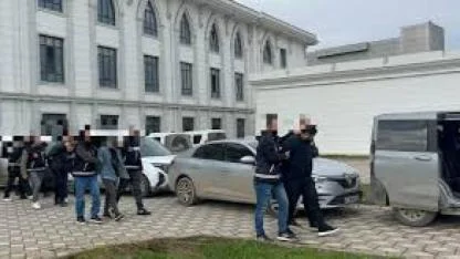 Doktor ve iş insanına silahlı saldırı planlayan şüphelilere operasyon: 6 gözaltı