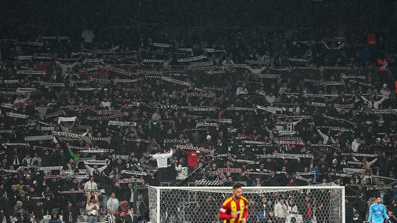 Dolmabahçe’de ‘istifa’ sesleri!