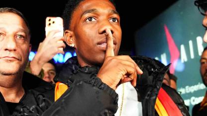 Galatasaray’ın yeni transferi Yaser Asprilla, İstanbul’a geldi