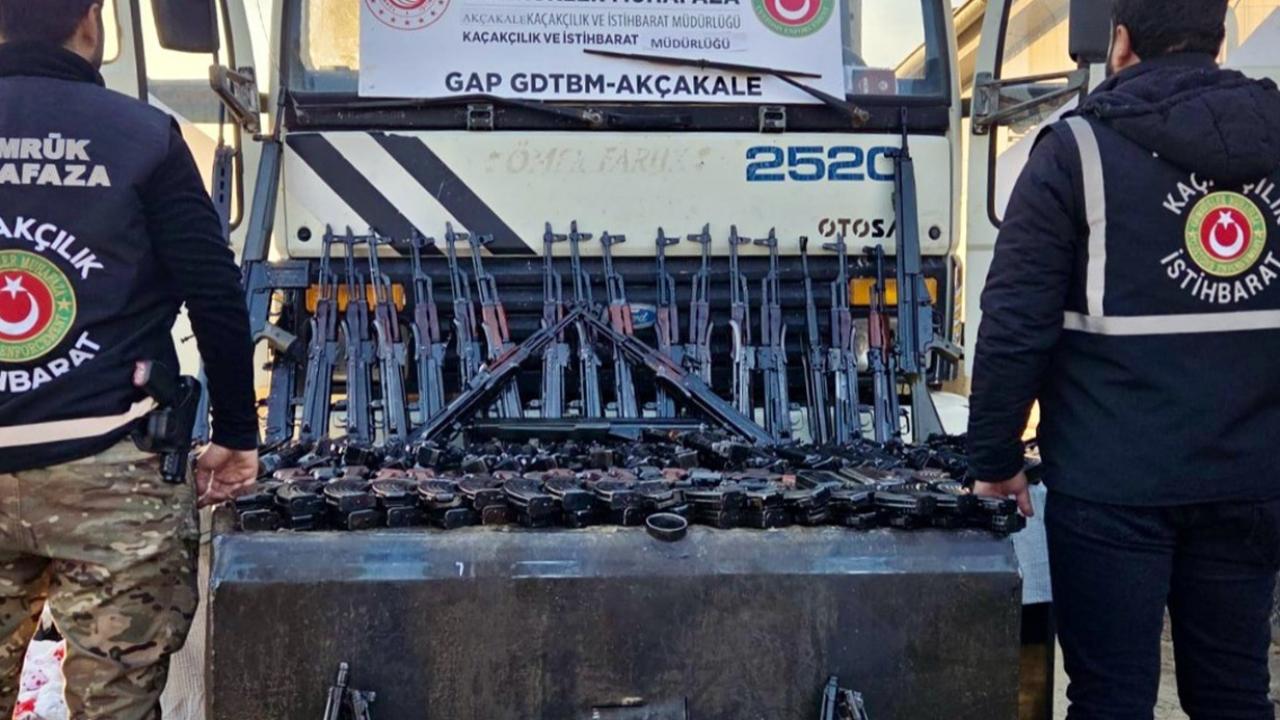 Gümrük kapısında 52 adet uzun namlulu silah ele geçirildi