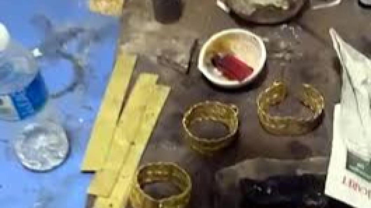 Güzellik merkezi süsü verilen sahte altın üretim atölyesine operasyon