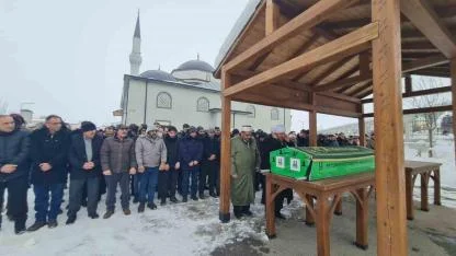 İl Müdürü Çakmur’un dayı acısı