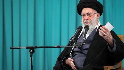 İran dini lideri Hamaney, protestolarda binlerce kişinin öldüğünü kabul etti