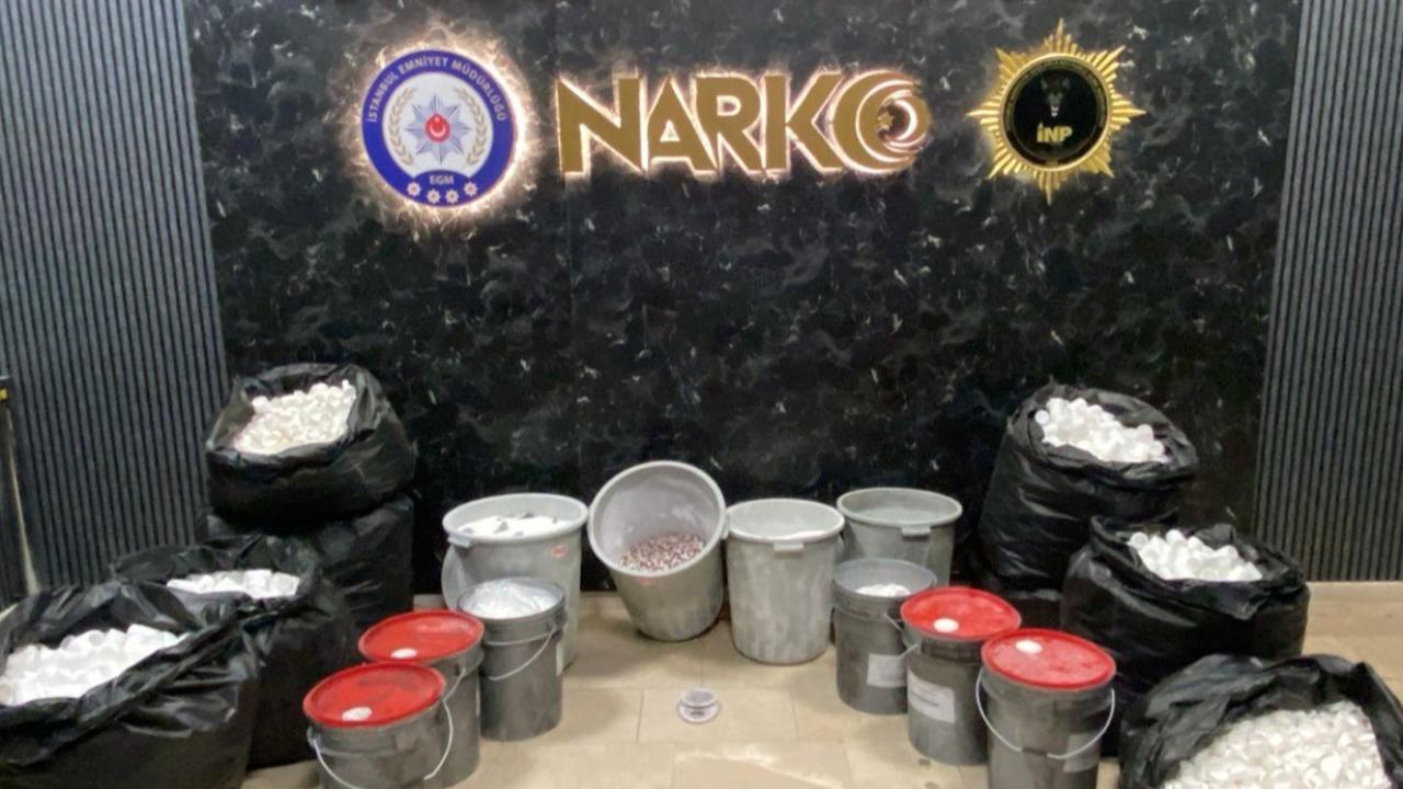 İstanbul’da 591 bin 250 adet sentetik ecza hapı ele geçirildi