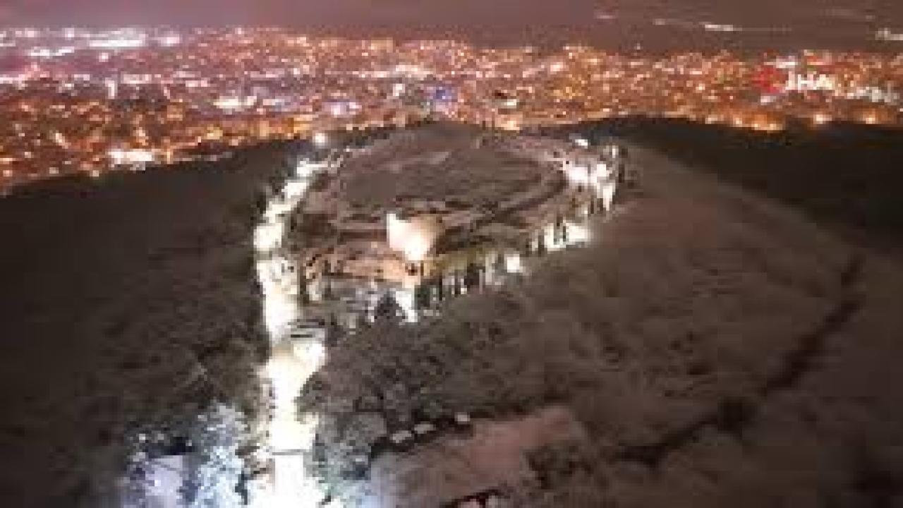 Kar altında kalan Aydos Kalesi havadan görüntülendi