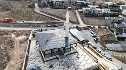 Kendi kendine yeten cami modeli: Güneş enerjisiyle tüm giderler karşılanıyor