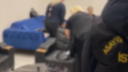 Masaj salonlarına fuhuş operasyonu