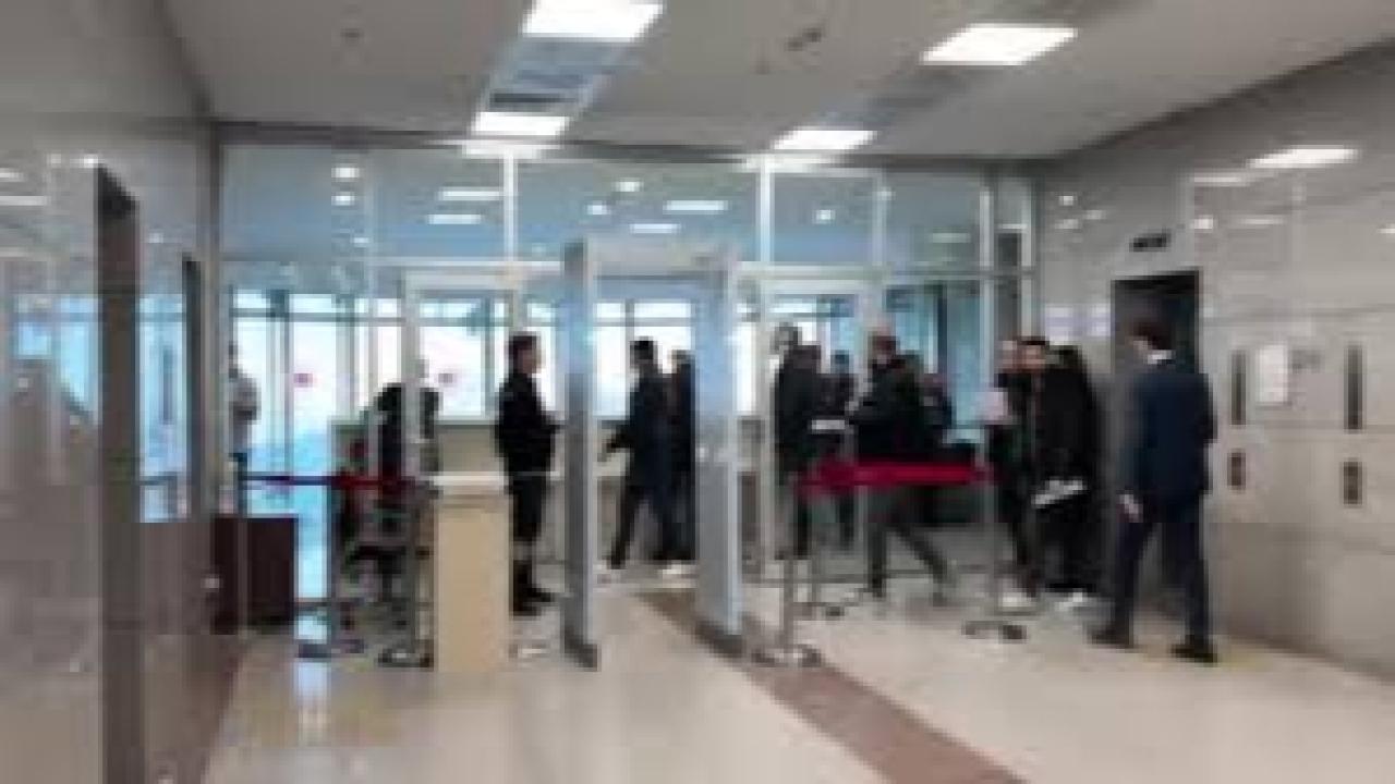 Olaylı Galatasaray - Fenerbahçe derbisine ilişkin davada karar: 5 sanık hakkında 1 yıl 4 ay 14 gün hapis cezası verildi