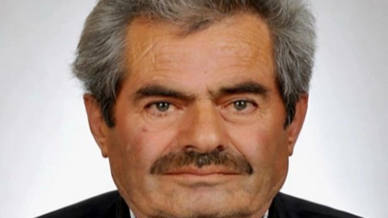 Otomobil karşı istikametteki otomobil ile çarpıştı: 1 ölü, 2 yaralı