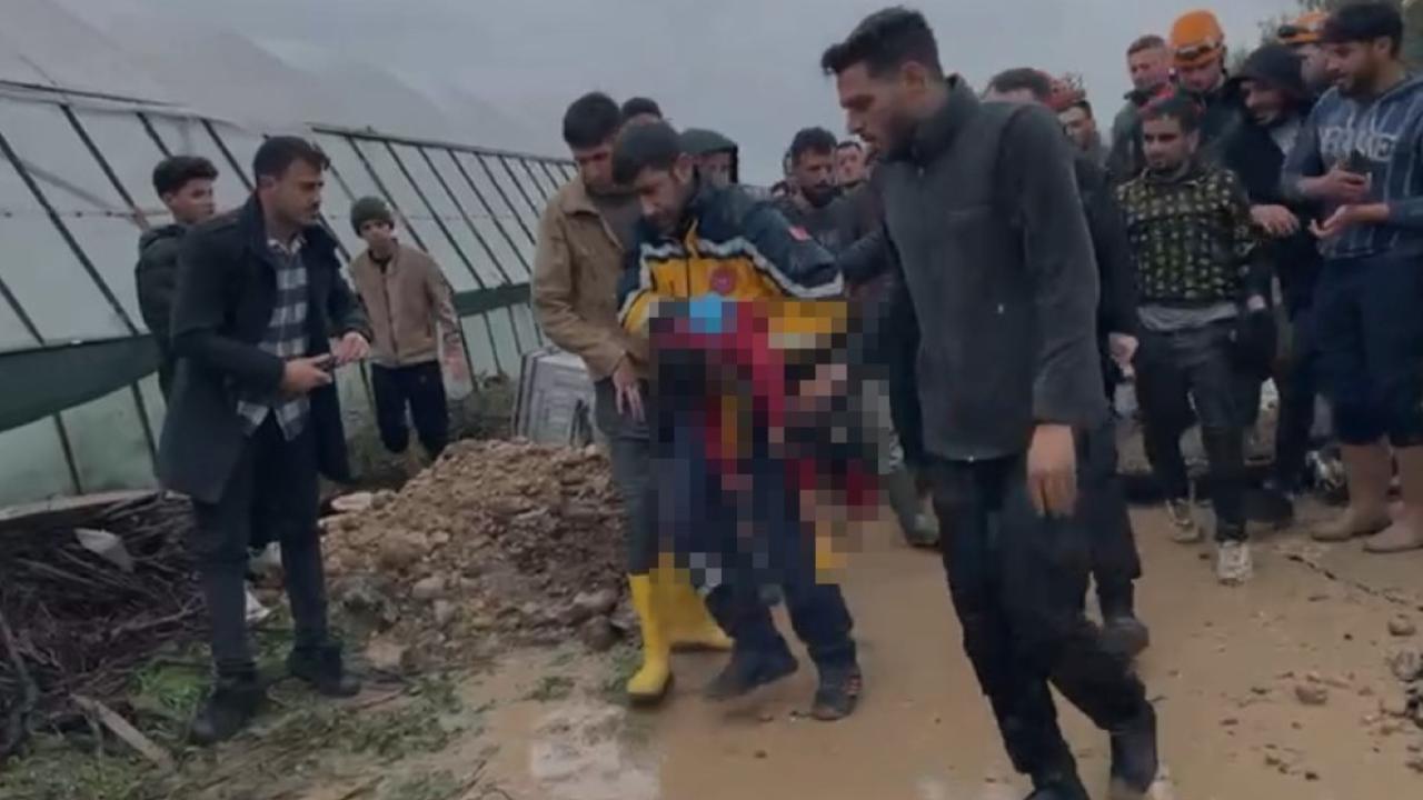 Oyun oynarken tahliye kanalına düşen 3 yaşındaki Berra hayatını kaybetti