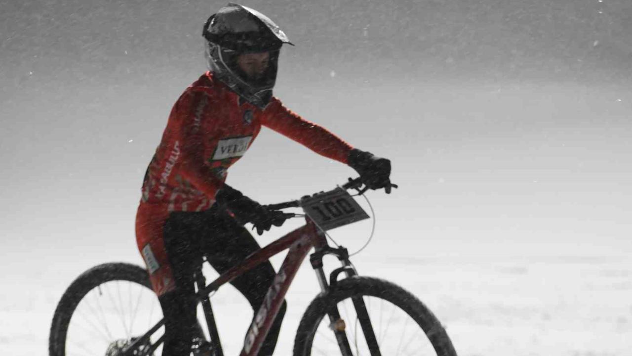 Snowbike Türkiye Dağ Bisikleti Şampiyonası sona erdi