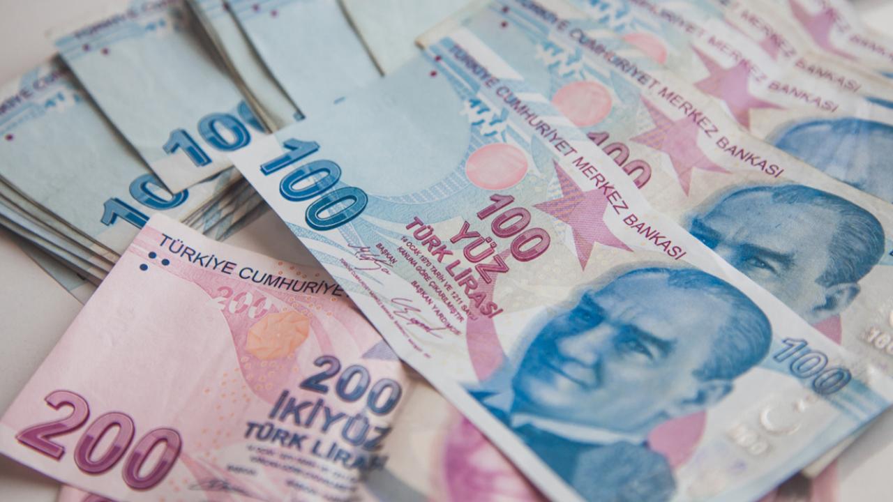 Yükseltilen GSB burs/kredileri 6 Ocak’ta ödenmeye başlanacak