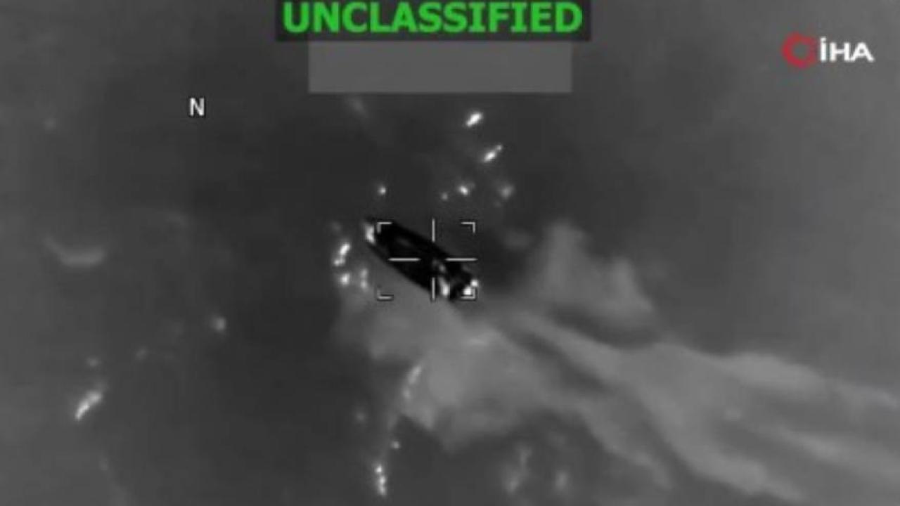 ABD ordusu Karayipler'de uyuşturucu taşıdığı belirlenen tekneyi vurdu: 3 ölü