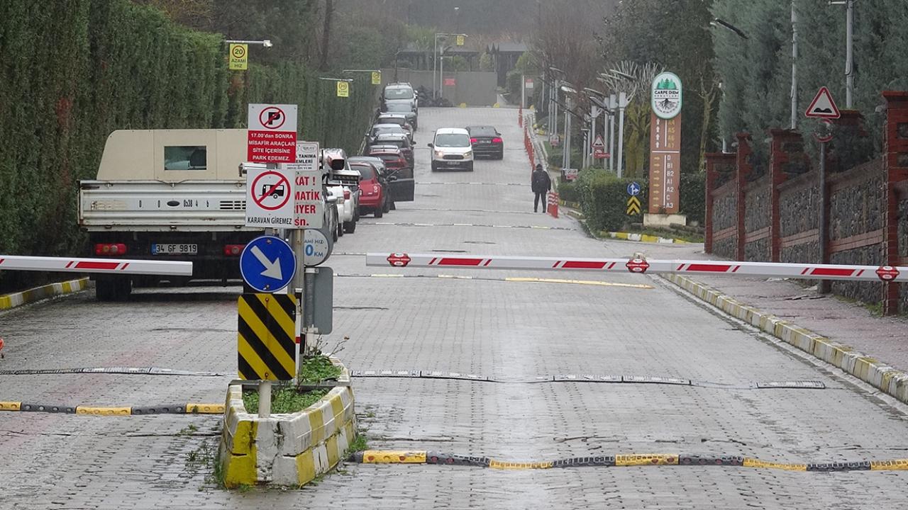 Asansör boşluğunda sıkışan kişi hayatını kaybetti