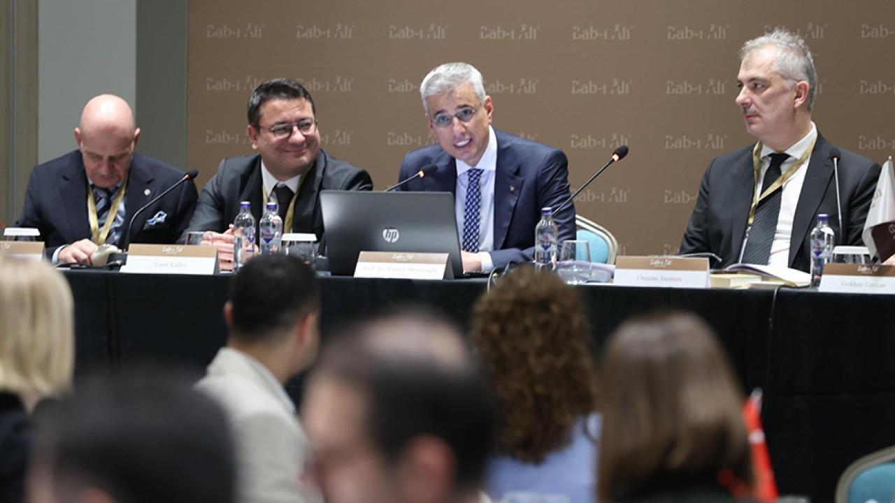 Bakan Memişoğlu: "Geleceğe yön veren bir sağlık sistemini inşa edeceğiz"