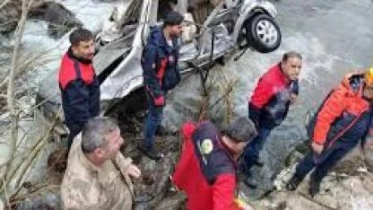 Bitlis Güroymak’ta feci kaza: 3 ölü, 5 ağır yaralı