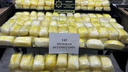 Cizre’de 142 kilo metamfetaminle yakalanan 2 zehir taciri tutuklandı