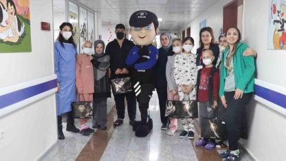 Erzurum polisinden örnek ziyaret