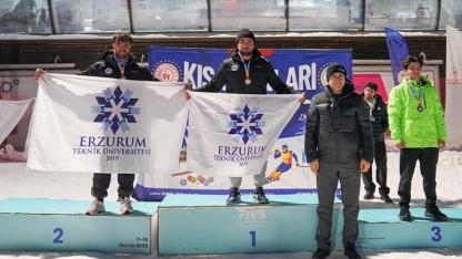 Erzurum Teknik Üniversitesi Snowboard Türkiye şampiyonu oldu