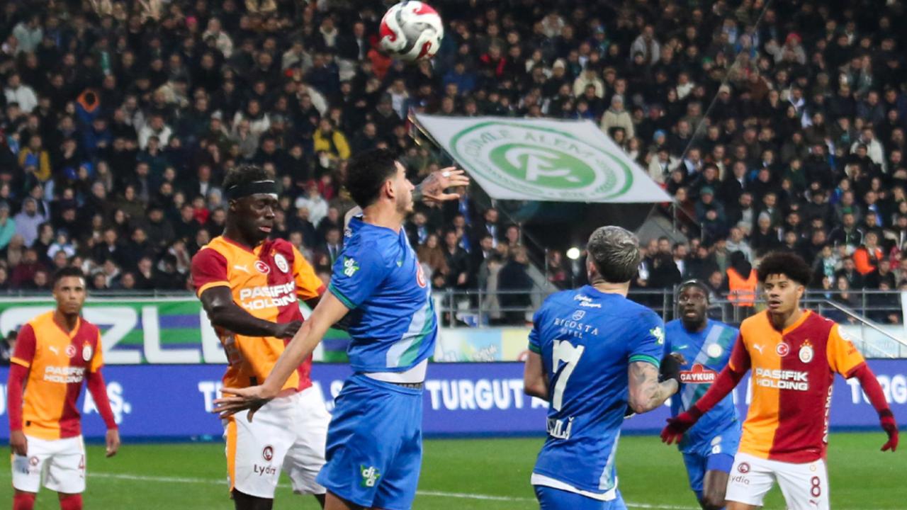 Galatasaray 3 puanı 3 golle aldı