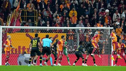 Galatasaray, İstanbulspor'u rahat geçti