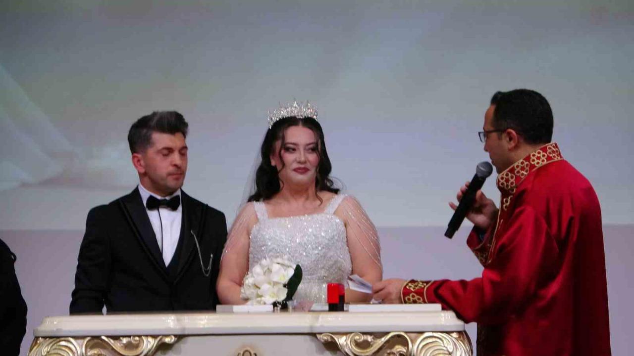 Gaziantep’te 14 Şubat’ta 62 çift evliliğe "Evet" dedi