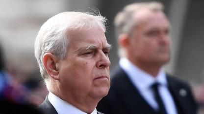 İngiltere’de eski Prens Andrew’un taht sırasından çıkarılabileceği iddiası