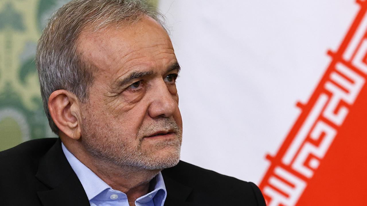 İran Cumhurbaşkanı Pezeşkiyan: "ABD ile müzakere süreci başlatılsın"