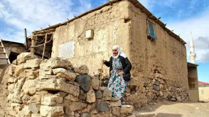 Kahramanmaraş’ta yıllara meydan okuyan evler