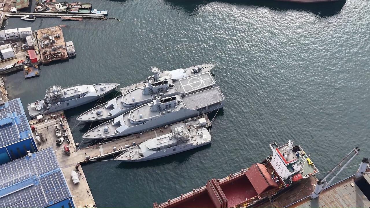 Katar için üretilen hücumbotları suya indirildi