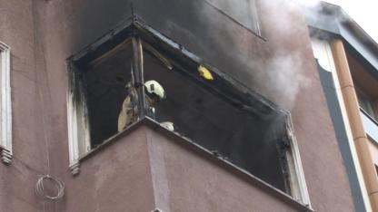 Küle dönenen daire kullanılamaz hale geldi