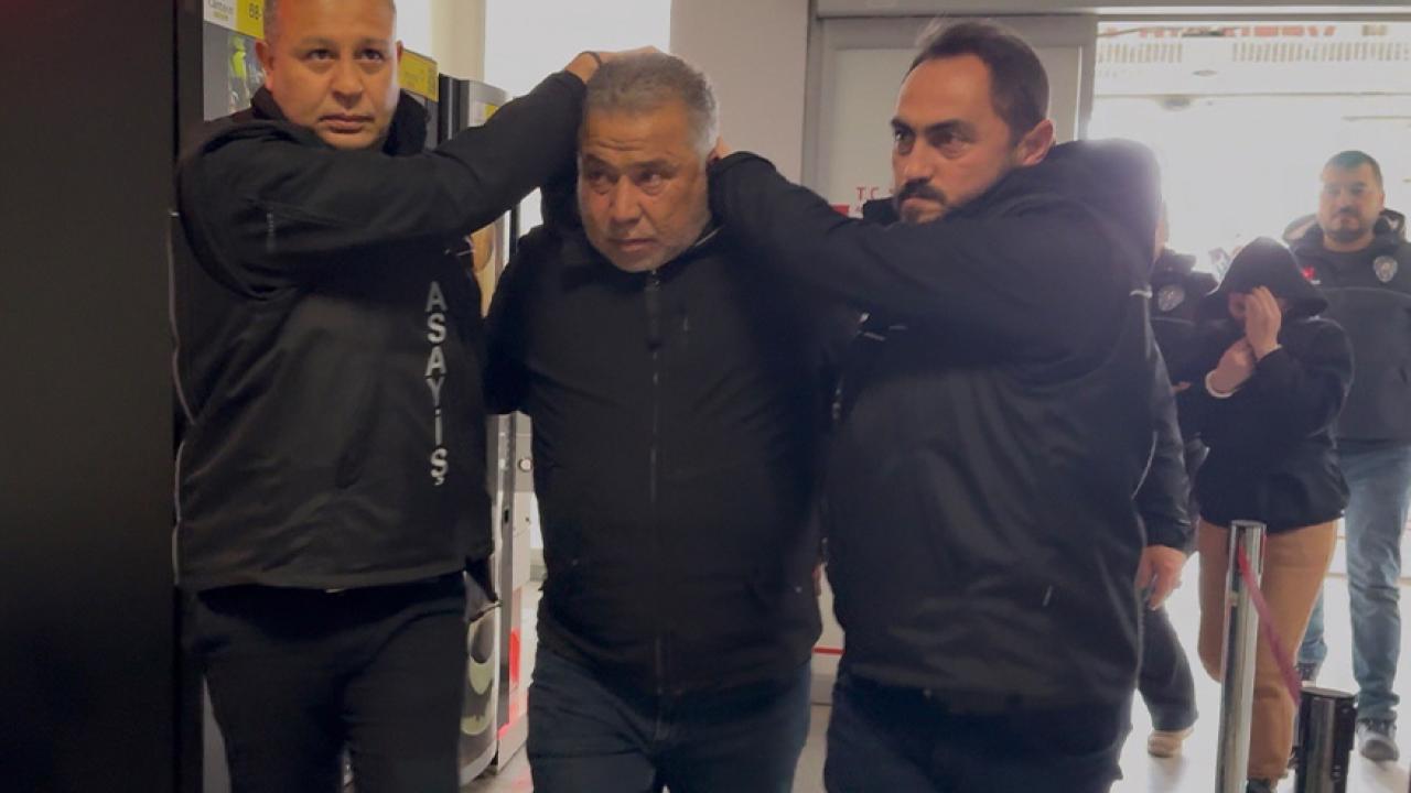 Maddi hasarlı kaza sonrası 2 kişiyi öldürüp, "Pişman değilim" diyen şahıs tutuklandı