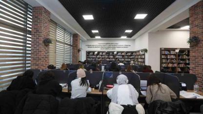 Millet kıraathaneleri Kağıthaneli gençlerin buluşma noktası oluyor