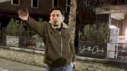 Polise zor anlar yaşattı, gazeteciyi görünce "Çekin beni" dedi