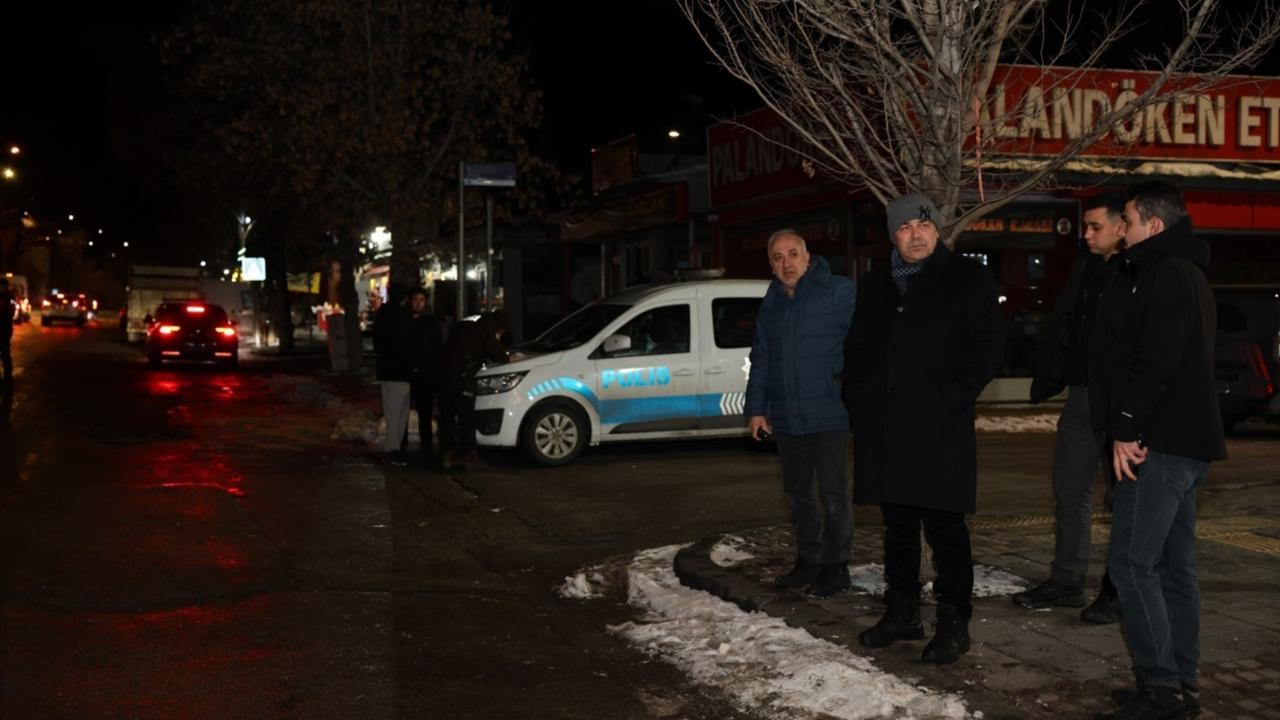 Polisten şok uygulamalara devam