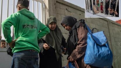 Refah'ın çift yönlü açılışının ilk gününde 12 kişi Mısır'a geçti