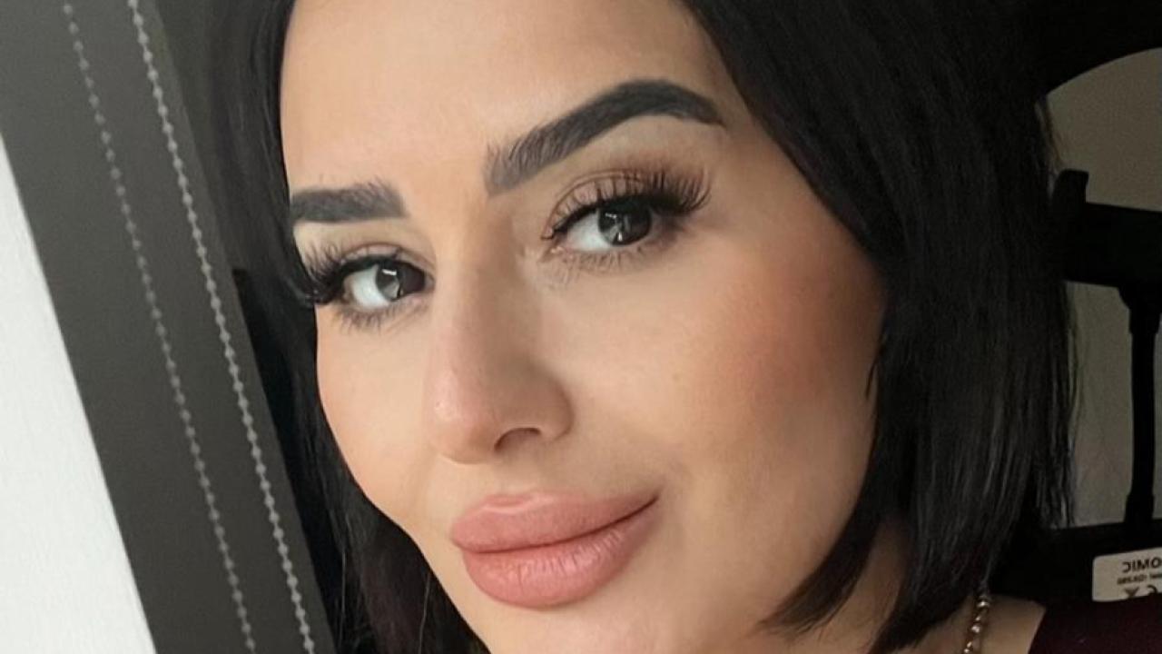 Şair ve Yazar:Tuğba Tunalı