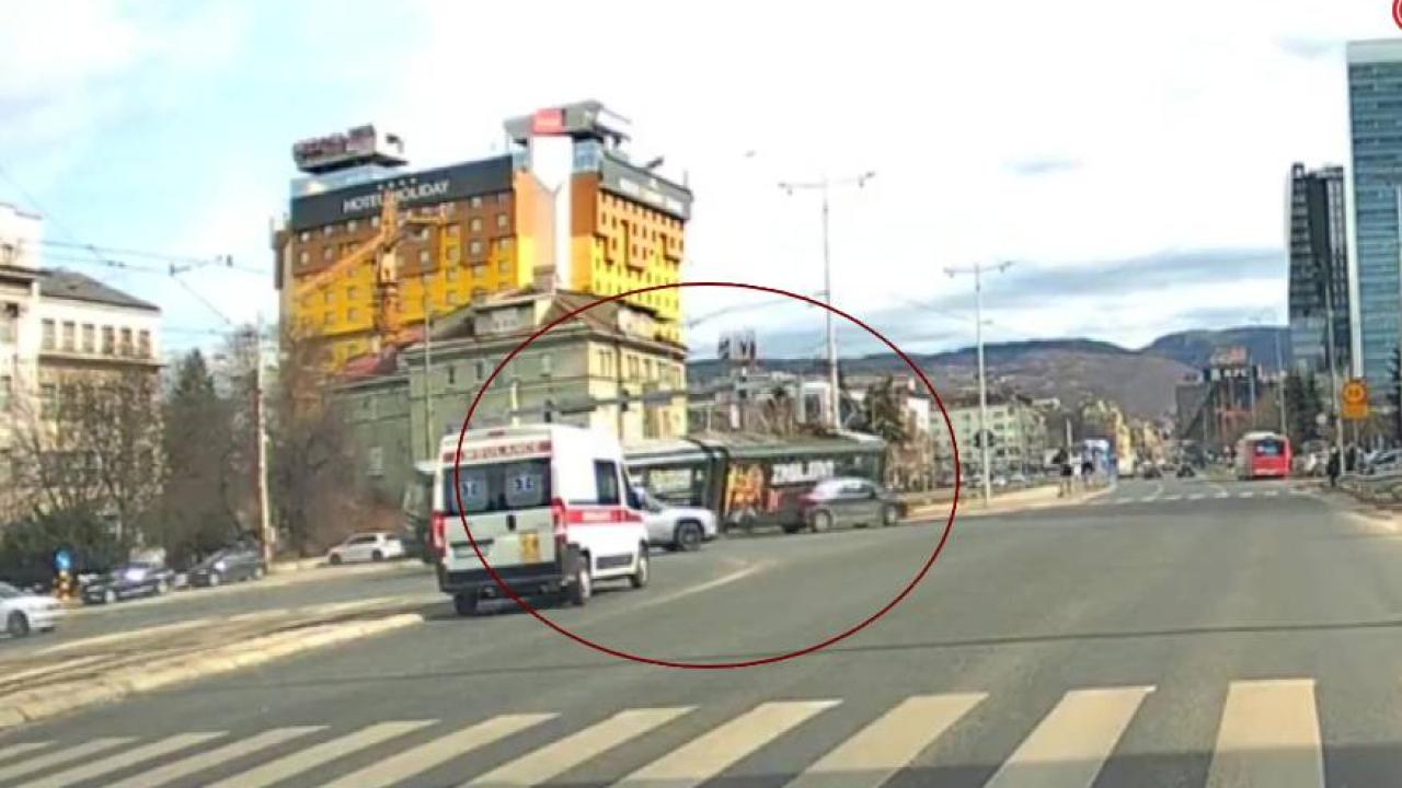 Saraybosna’da tramvay raydan çıktı: 1 ölü, 4 yaralı
