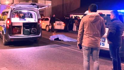 Teravih namazına giderken otomobilin çarptığı kadın hayatını kaybetti, gelini yaralandı