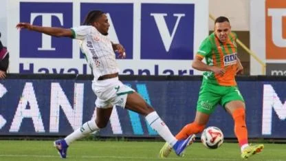 Trendyol Süper Lig: Alanyaspor: 2 - Konyaspor: 1