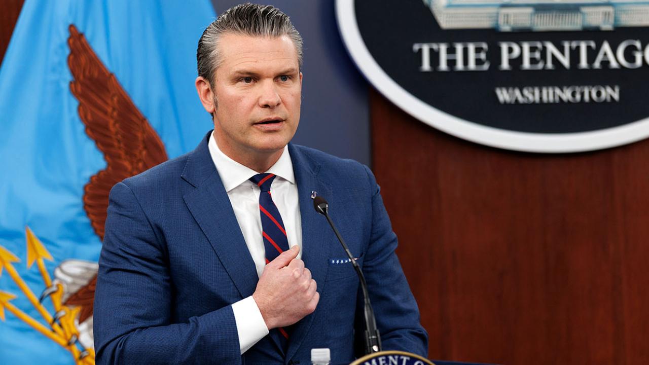 ABD Savunma Bakanı Hegseth'ten İsrail'e: "Sonuna kadar devam edin"