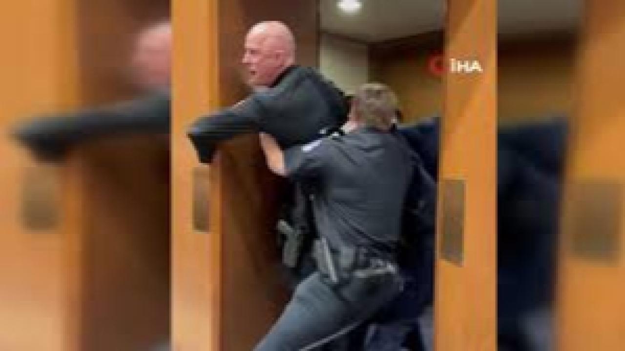 ABD Senatosu'nda eski askerden "Kimse İsrail için savaşmak istemiyor" protestosu