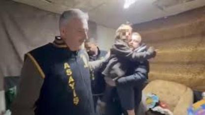 Alman anneden kaçırılan çocuk 7 yıl sonra harabe evde böyle bulundu