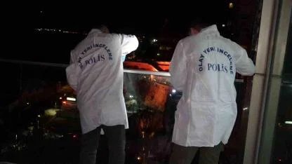 Antalya’da 21 Yaşındaki genç 30 metre yükseklikten beton zemine düşerek hayatını kaybetti