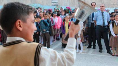 Bakan Tekin: "Ara tatilleri kaldırmıyoruz"