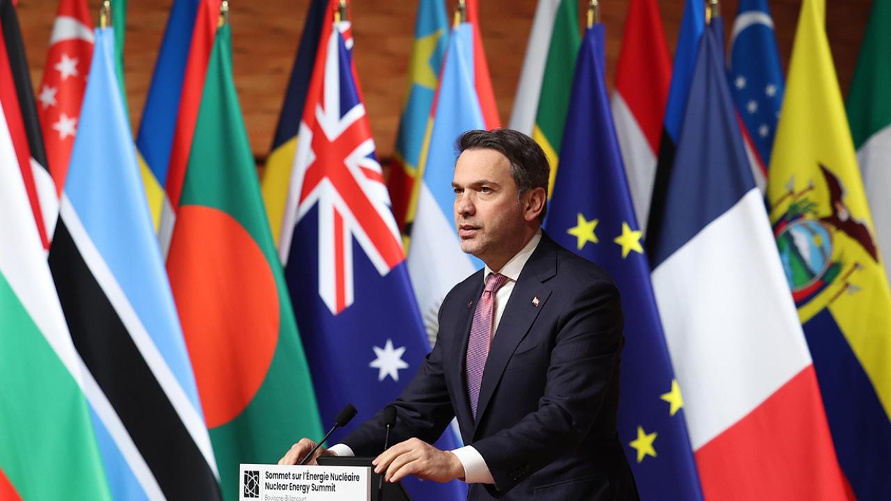 Enerji ve Tabii Kaynaklar Bakanı Bayraktar, Fransa’da