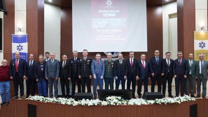 ETÜ’de "Küllerinden doğan şehir Erzurum" konferansı